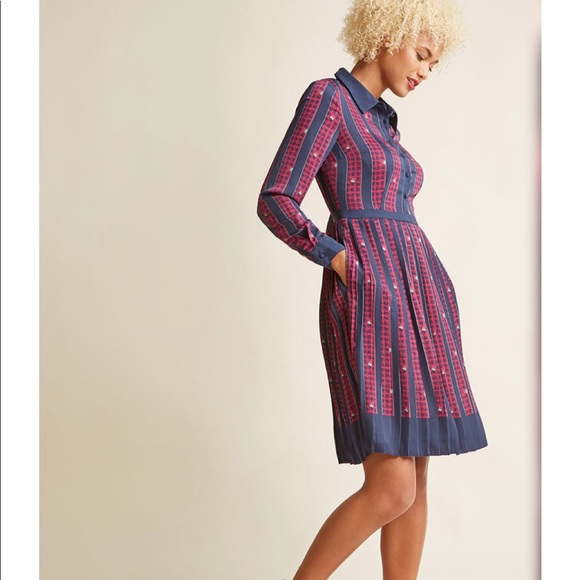 Just My Typist Shirt Dress in Clover Stripe - Picture 3 of 8